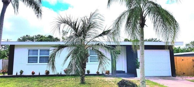 Photo - 1619 Linwood Dr House