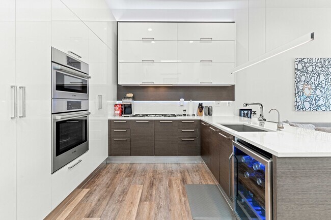 Foto del edificio - 1420 W Fulton St