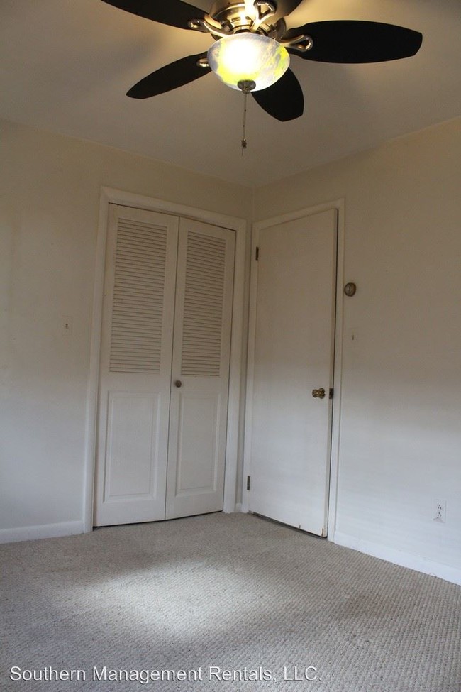 Foto del edificio - 3 br, 2 bath House - 125 W. Main St.