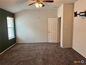 Building Photo - 1234 Kiskadee Branch Dr