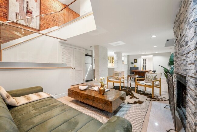 Foto del edificio - 67 Montgomery St