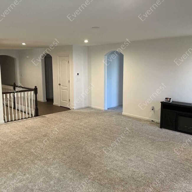 Foto del edificio - 8376 Apricot Wy