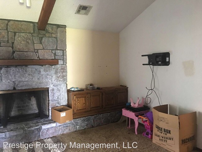 Building Photo - 3 br, 2 bath House - 11280 Roefan Rd