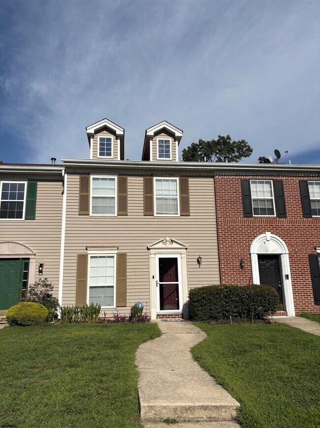 Building Photo - 26 Cherokee Dr