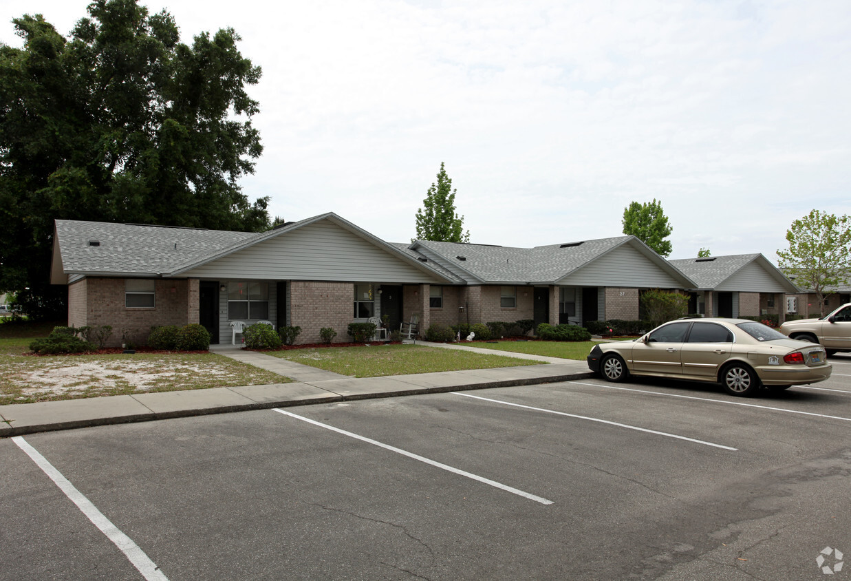 Foto del edificio - Lakewood Villas of Lady Lake