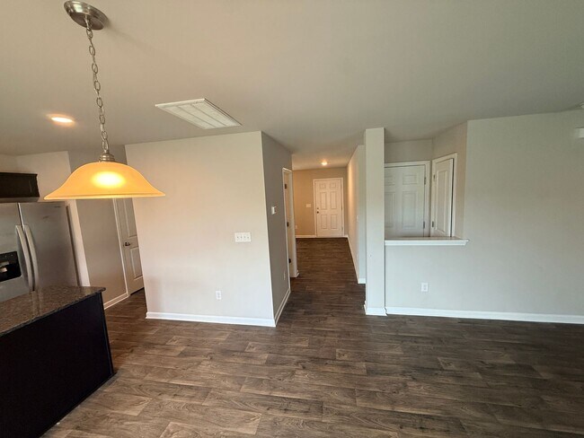 Building Photo - 508 Elmwood Pond Ct