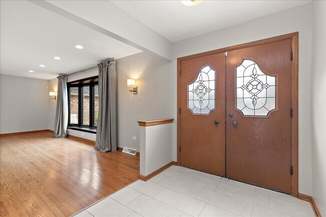 Foto del edificio - 7440 W Manitoba Dr