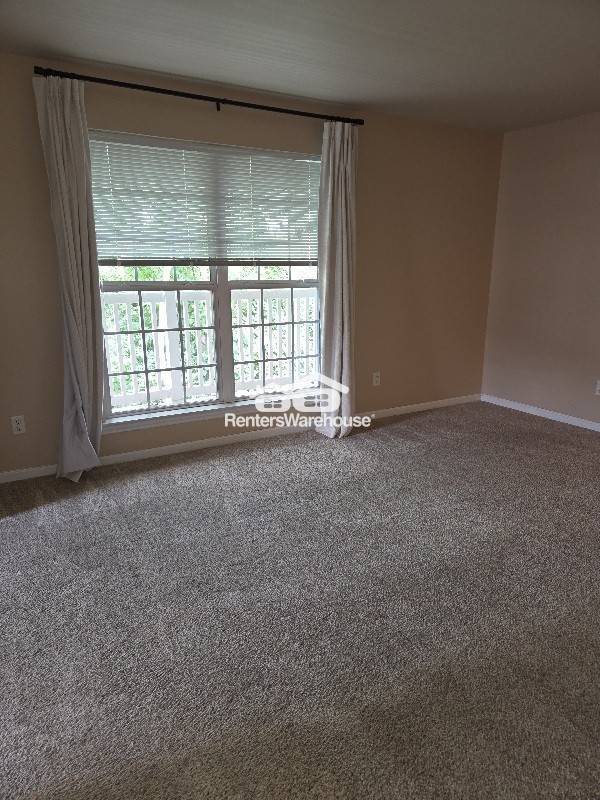 Building Photo - 9123 Welsh Dr