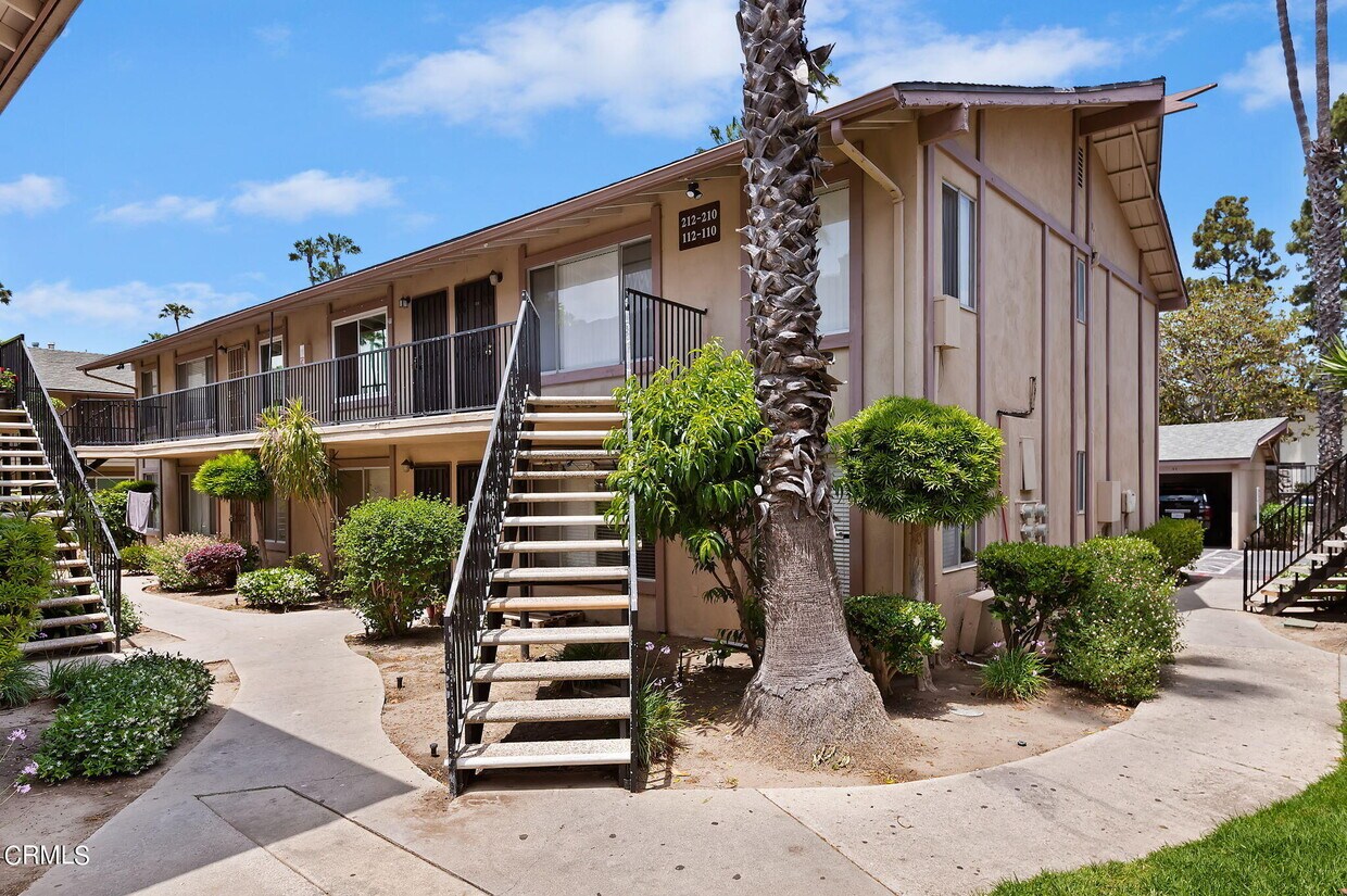 1925 Ginger St Unit 211, Oxnard, CA 93036 Condo for Rent in Oxnard