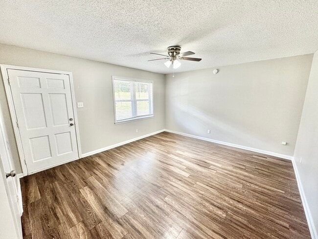 Photo - 3688 Mozelle St House