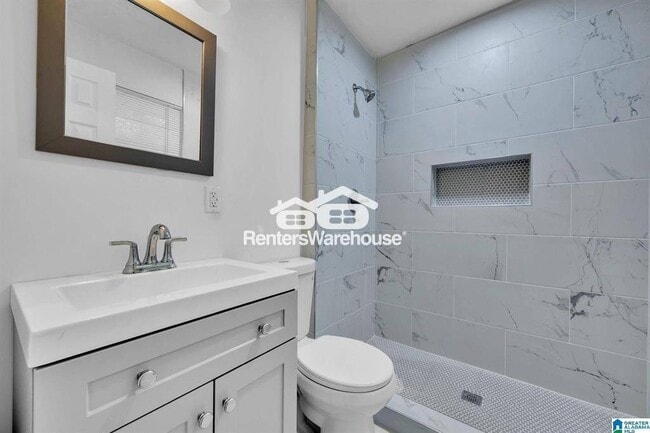 Building Photo - 241 Mamie Ln