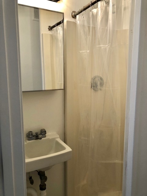 Building Photo - 405 Beacon St