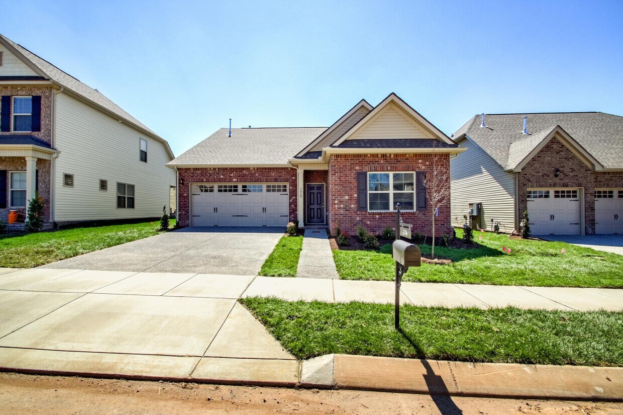 1130 Westgate Dr, Gallatin, TN 37066 House Rental in Gallatin, TN