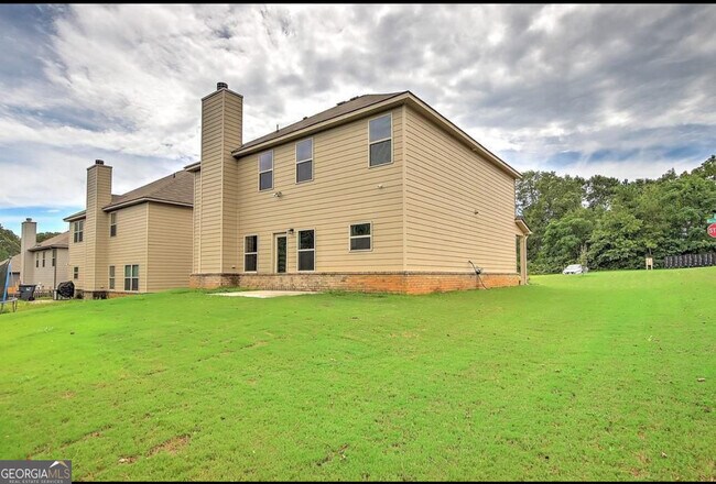 Foto del edificio - 1093 Hartwell Rd