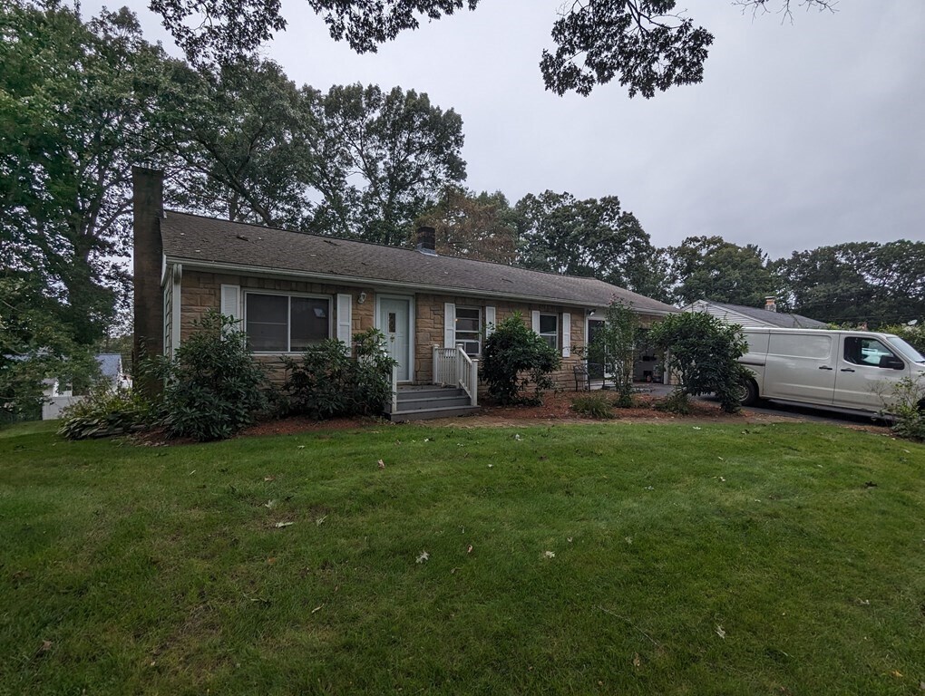 Primary Photo - 23 Elbridge Rd