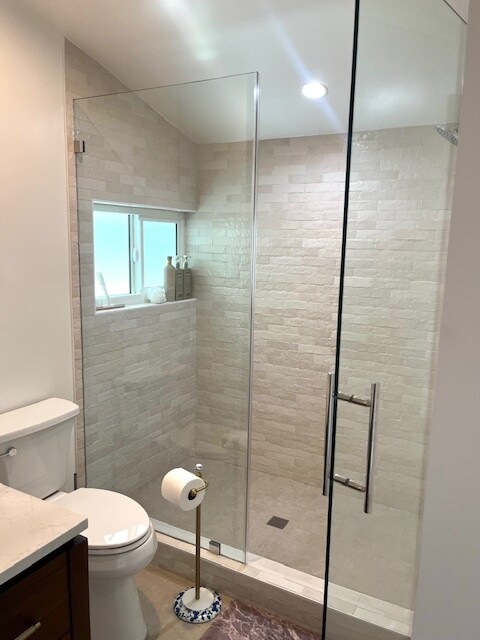 Foto del edificio - 5304 Baza Ave