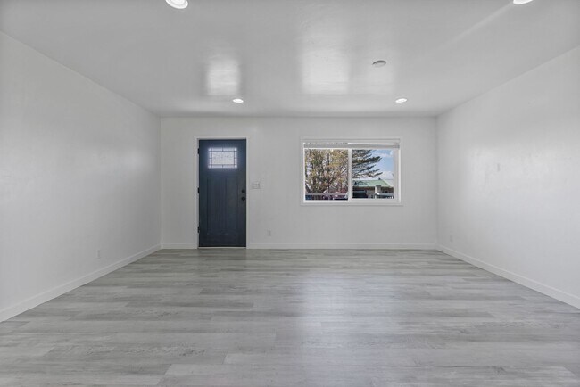 Foto del edificio - COUNTRY CHARMER 3 BED 2 BATH HOME IN CHESTER