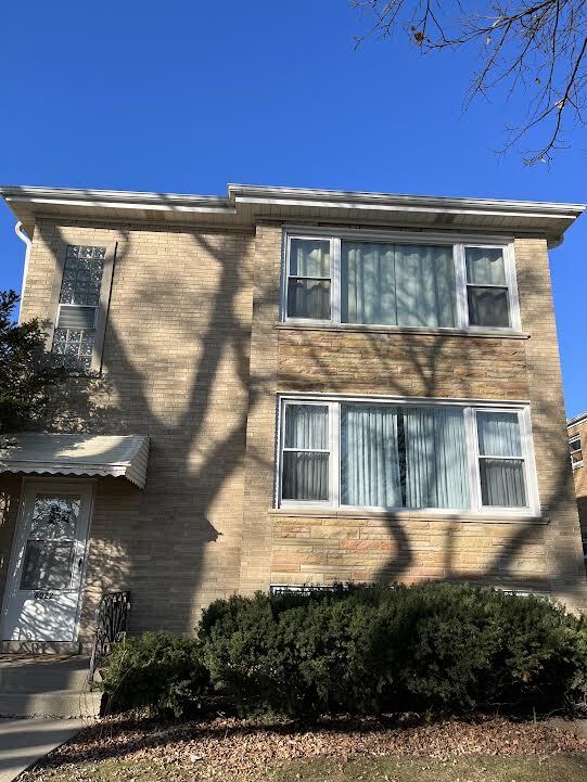 Building Photo - 8022 Oriole Ave