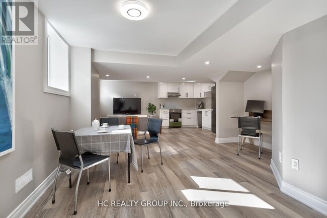 Building Photo - 131 Petgor Path