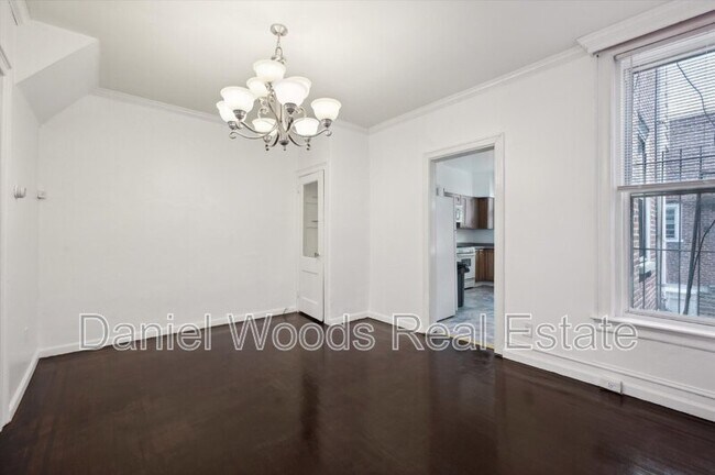 Building Photo - 6725 N Smedley St