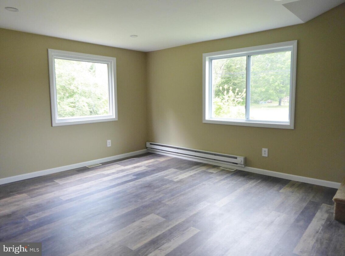 Foto principal - 3311 Cedarville Rd