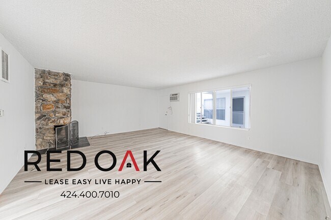 Foto del edificio - 15000 Moorpark St