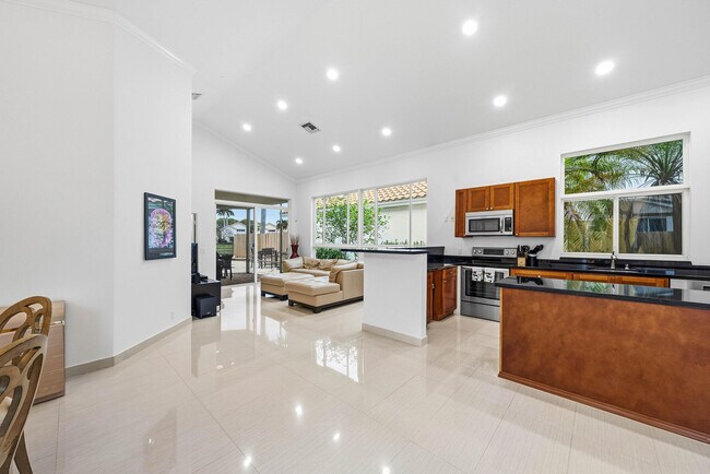 Foto del edificio - 2469 NW 66th Dr
