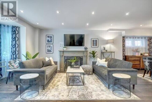 Building Photo - 25 Duncannon Dr