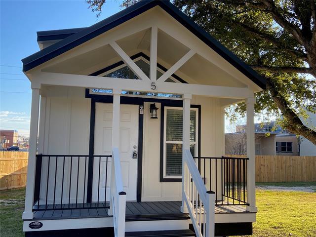 Foto principal - 122 N Mount St