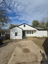 Building Photo - 3429 NW 27th St