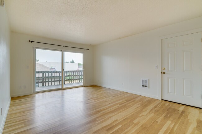 Foto del edificio - 3404 SE 21st Ave