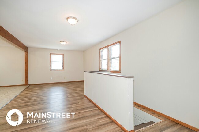 Foto del edificio - 9150 Wood Ave