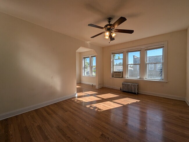 Foto del edificio - 2600 N Kimball Ave