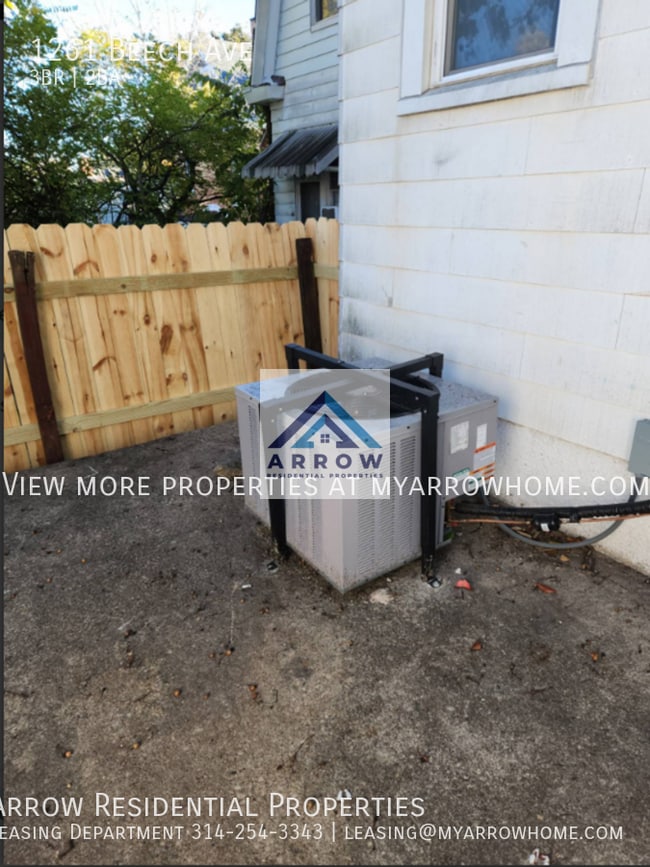 Building Photo - 1261 Beech Ave