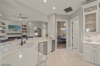 Building Photo - 16322 Edgemont Dr