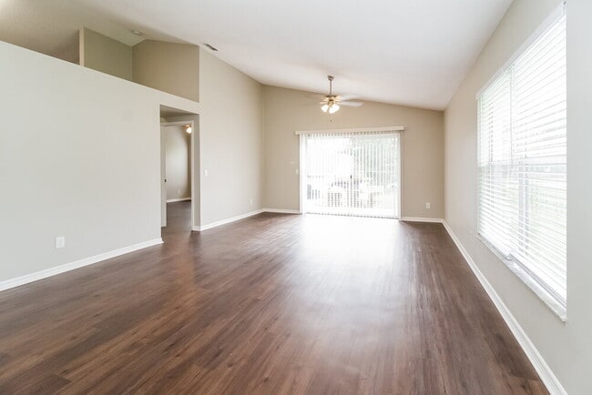 Building Photo - 15 S Cervidae Dr