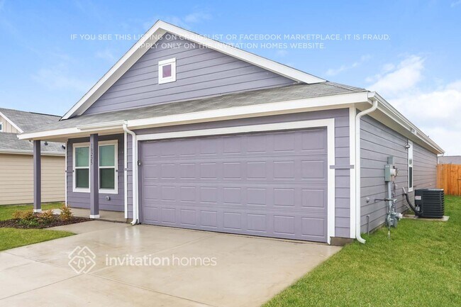 Building Photo - 10225 Hackberry Spg Wy