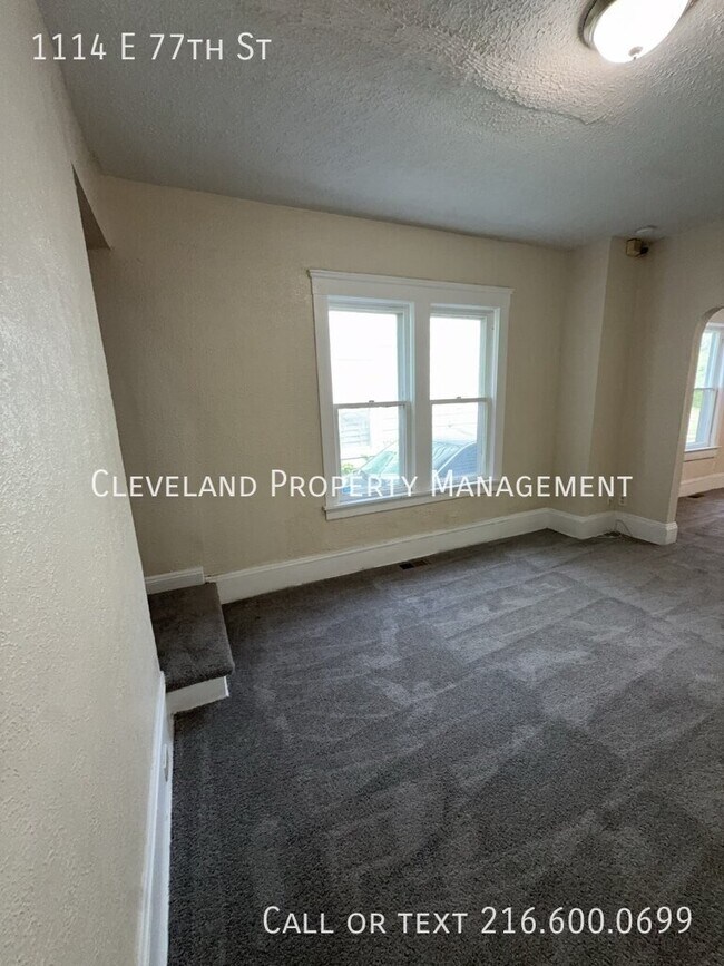 Foto del edificio - 1114 E 77th St