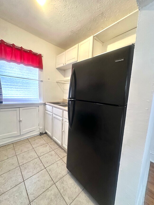 Foto del edificio - 3865 Alberta St