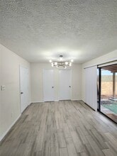 Building Photo - 10047 Emerald Creek Dr