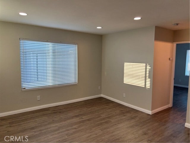 Foto del edificio - 16971 Hoskins Lane