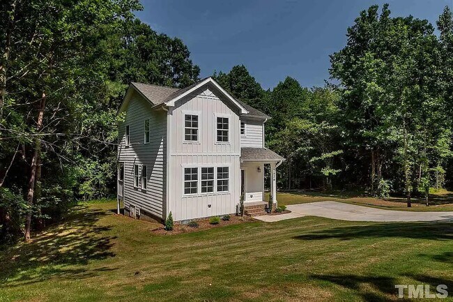 Foto del edificio - 2526 Sumter Dr