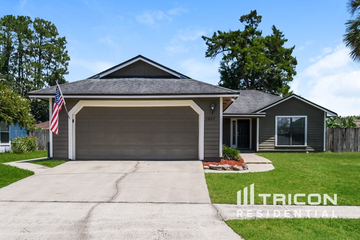 Foto principal - 7827 Pepper Cir E