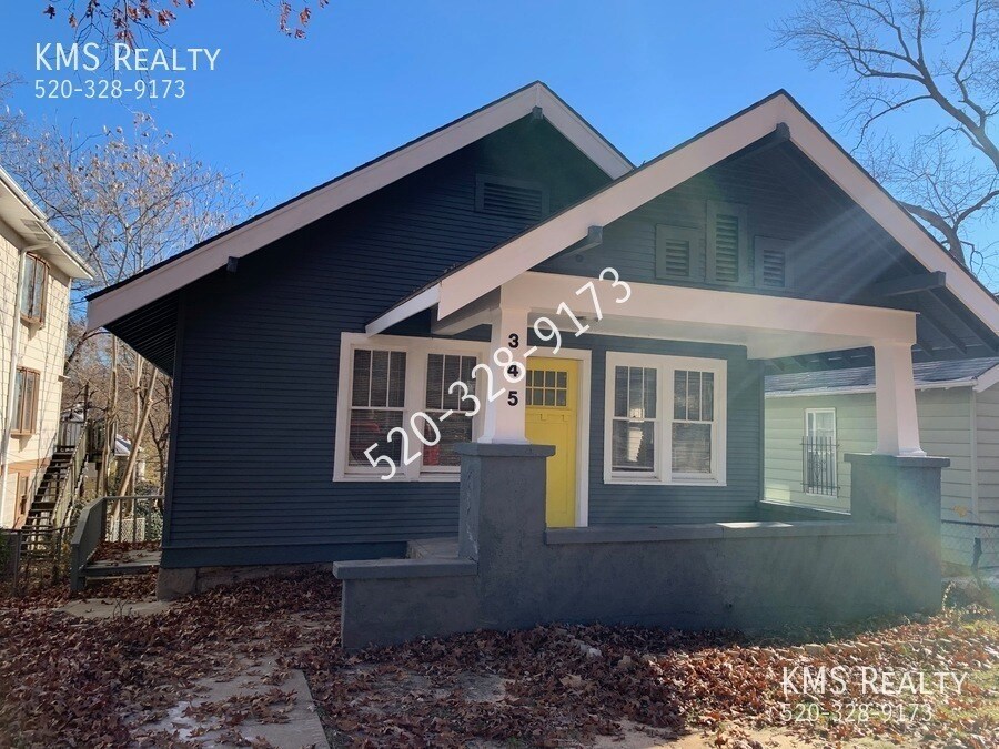 Foto principal - 2 Bedroom 1 Bath-345 Spruce Ave -OWNER/AGENT