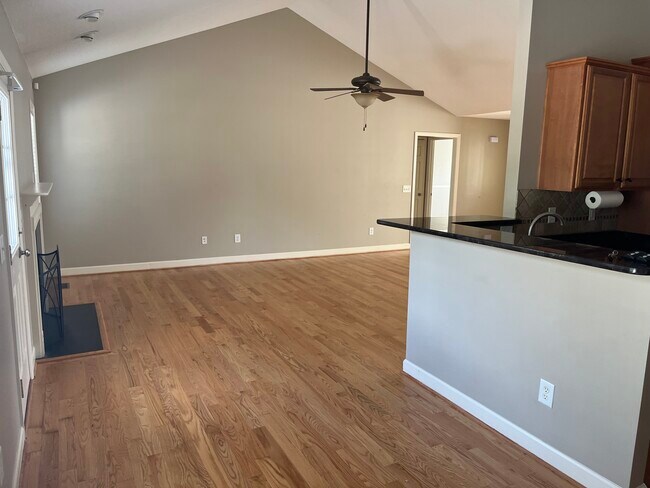 Foto del edificio - 650 Northview Dr