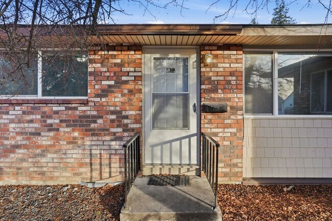 Foto del edificio - 1334 W Garland Ave