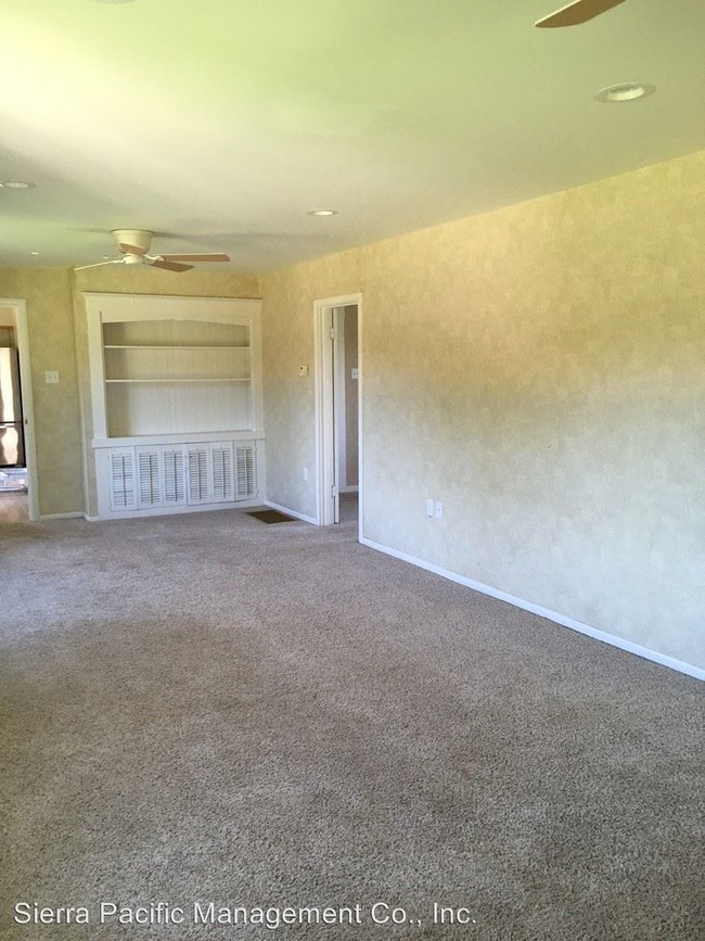 Building Photo - 3 br, 1 bath House - 294 Wildwood Road