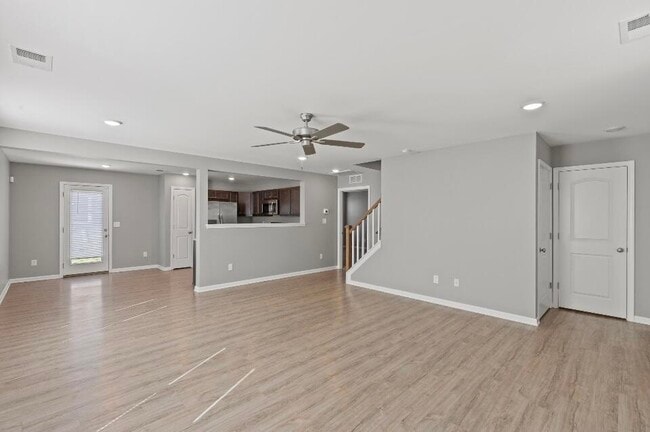 Building Photo - 8021 Driftwood Lp