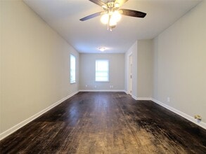 Building Photo - 505 13th St N