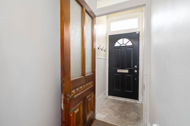 Foto del edificio - 829 N Taylor St